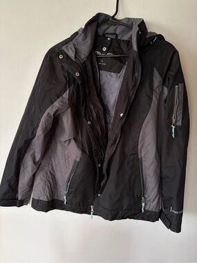 Free Country Men’s Black & Gray Hooded Raincoat